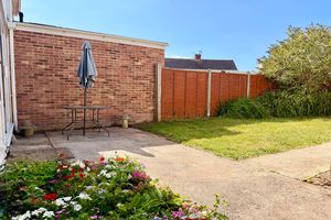 Garden - click for photo gallery